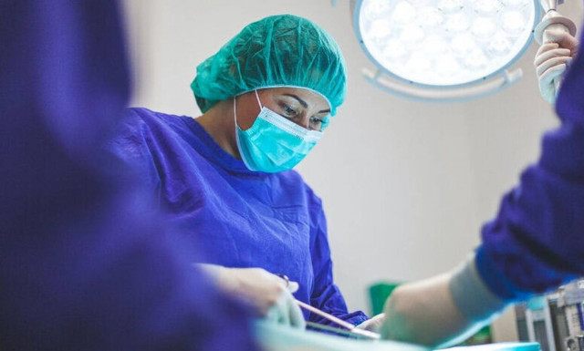 Ο κορονοϊός, η παχυσαρκία και ο ρόλος των βαριατρικών επεμβάσεων