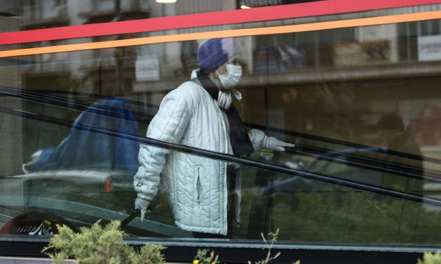 Κορονοϊός: Δύο θάνατοι μέσα σε λίγες ώρες - Στους 304 οι νεκροί στην Ελλάδα