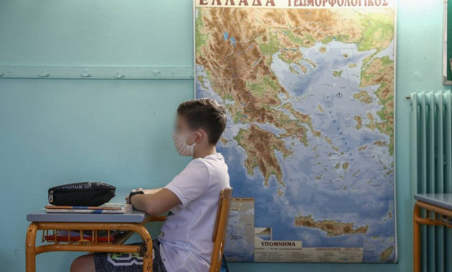 Μητσοτάκης για σχολεία: Έκκληση στους γονείς να φορούν τα παιδιά μάσκες