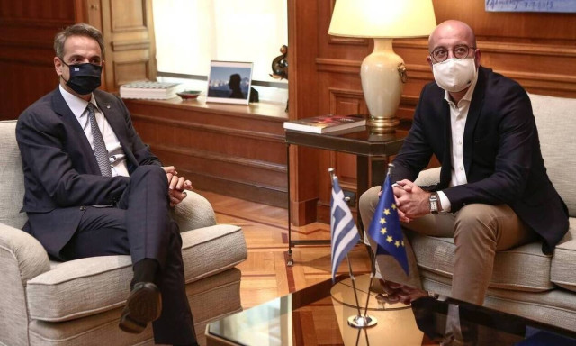 PM Mitsotakis: Strict protection of the borders on land and at sea will continue