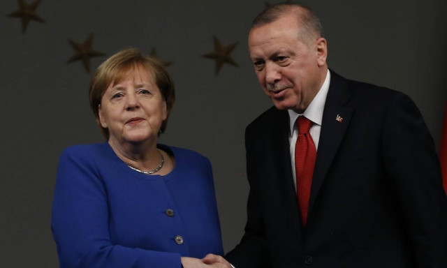 Αποκάλυψη - «βόμβα»: Μας σέρνουν σε επώδυνο συμβιβασμό πριν τη Σύνοδο Κορυφής της Ε.Ε