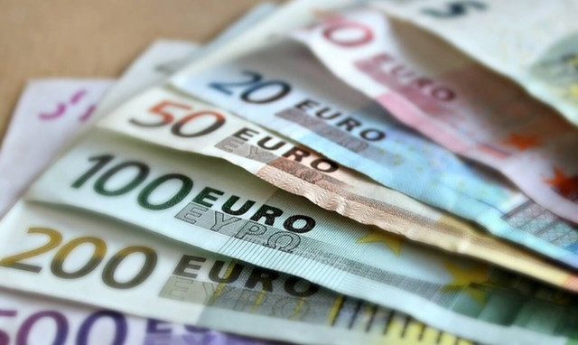 «Δημοσιονομική βόμβα» οι 270.000 εκκρεμείς αιτήσεις συνταξιοδότησης