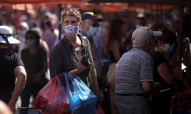 Κορονοϊός - Σαρηγιάννης: Ολοταχώς για το κακό σενάριο - Φόβοι για πάνω απο 1.000 κρούσματα την ημέρα