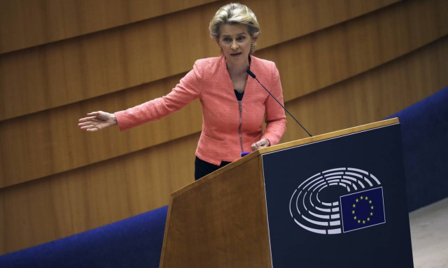 Ούρσουλα φον ντερ Λάιεν: Θετικό βήμα η αποχώρηση των τουρκικών πλοίων