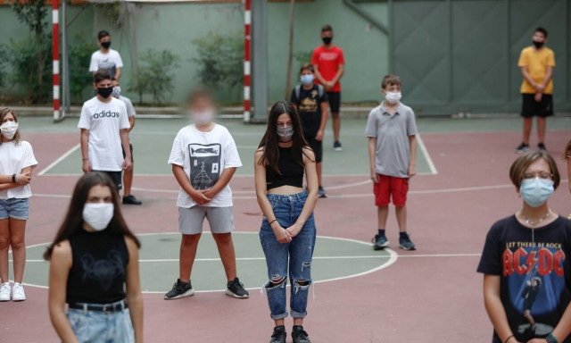 Σχολεία: Τι προβλέπεται σε περίπτωση κρούσματος κορονοϊού - Πότε κλείνουν; Το πρωτόκολλο του ΕΟΔΥ