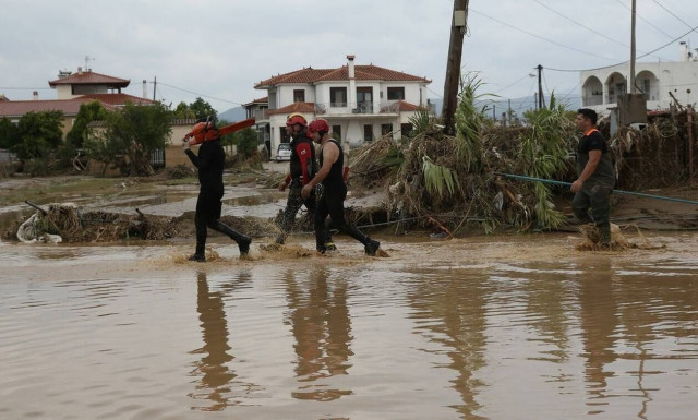 Κακοκαιρία «Ιανός»: Κλειστά τα σχολεία σε Χαλκίδα και Δήμο Διρφύων - Μεσσαπίων