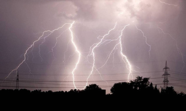 Κακοκαιρία Ιανός: Μήνυμα του 112 στα νησιά του Ιονίου