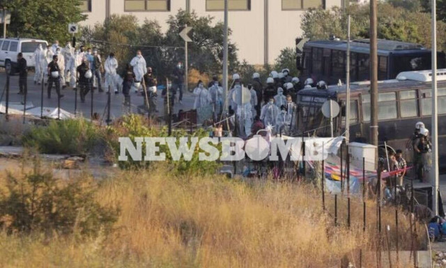 Μυτιλήνη: Μεταφέρουν μετανάστες στον καταυλισμό του Καρά Τεπέ - Μεγάλη επιχείρηση της ΕΛ.ΑΣ.