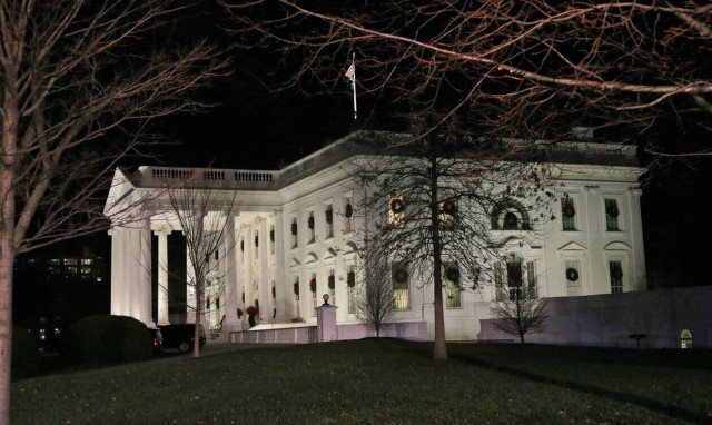 Συναγερμός στον Λευκό Οίκο: Έστειλαν φάκελο με δηλητήριο - Τι λένε τα αμερικανικά μέσα ενημέρωσης