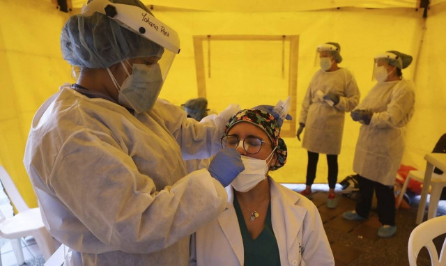 Κορονοϊός στην Κολομβία: Σχεδόν 24.000  οι νεκροί από COVID-19