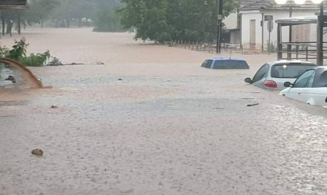 Κυκλώνας «Ιανός» - Συγκλονιστική μαρτυρία για τη νεκρή: Την άκουγα να φωνάζει βοήθεια (vid)