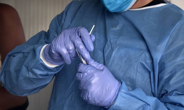 Κορονοϊός: Θετική 15χρονη μαθήτρια στα Τρίκαλα