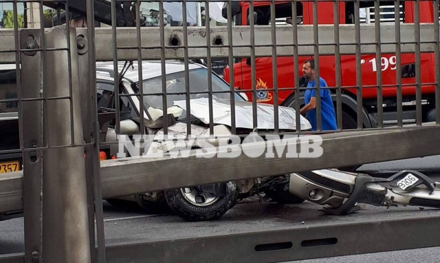 Χάος στον Κηφισό - Τροχαίο ατύχημα και μποτιλιάρισμα χιλιομέτρων (pics)