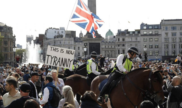 Βρετανία Κορονοϊός: Ο δήμαρχος του Λονδίνου ζητεί ταχείες ενέργειες για την ανάσχεση της πανδημίας