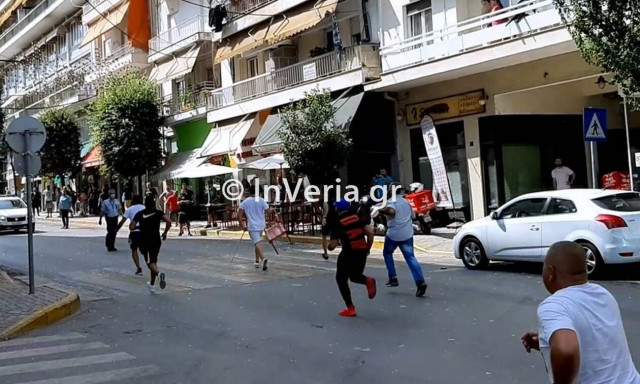 Βέροια: Άγρια συμπλοκή Ρομά - Έκαναν  «γυαλιά – καρφιά» εστιατόριο (pics - vid)