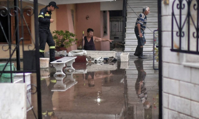 «Ιανός»: Σαρωτικό το πέρασμα της κακοκαιρίας - Νεκροί, αγνοούμενοι και τεράστιες καταστροφές