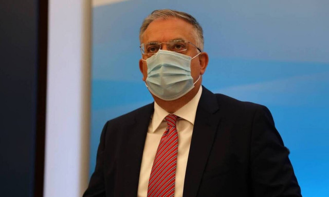 Θεοδωρικάκος: Επιστρέφει αύριο στο υπουργείο μετά την περιπέτεια με την υγεία του