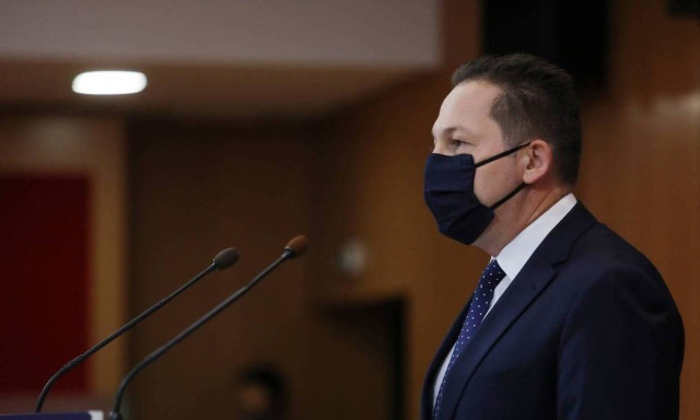 Petsas announces compensation for households and businesses hit by 'Ianos' Medicane 