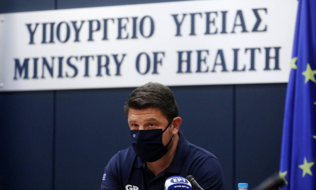 Κορονοϊός - Χαρδαλιάς: Αναστέλλονται όλες οι υπαίθριες θεατρικές παραστάσεις