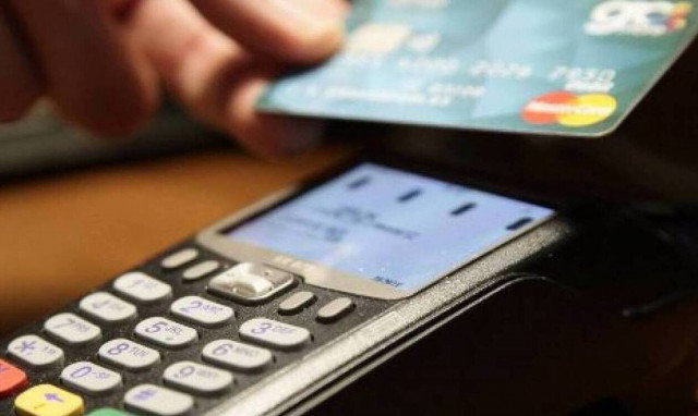 Έως 31 Δεκεμβρίου οι ανέπαφες συναλλαγές έως 50 ευρώ  χωρίς PIN