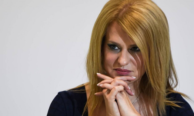 Γελάνε και οι πέτρες με την δήλωση της Τζάκρη κατά Μητσοτάκη στον Alpha 989