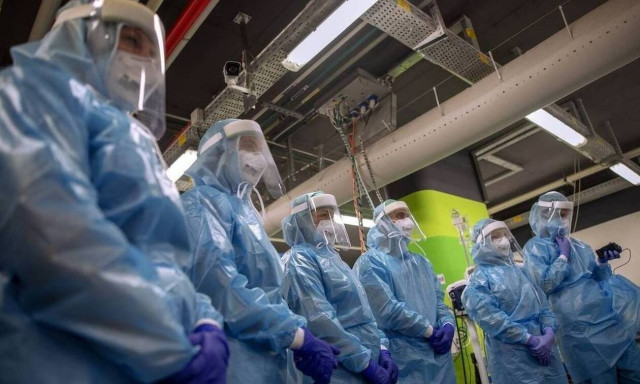 Κορονοϊός: «Γονάτισε» η Ευρώπη - Πάνω από 5 εκατομμύρια κρούσματα