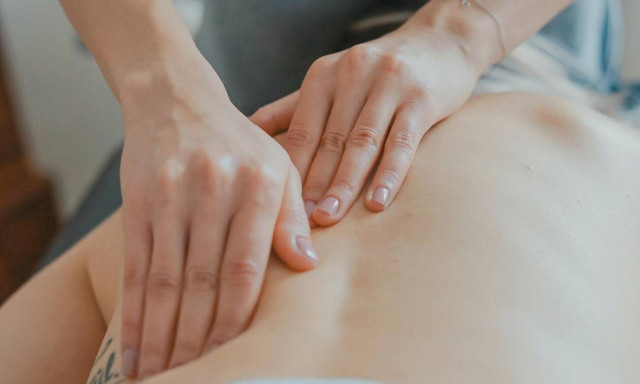 Μπορεί η φυσικοθεραπεία να σε βοηθήσει να αντιμετωπίσεις την κατάθλιψη;