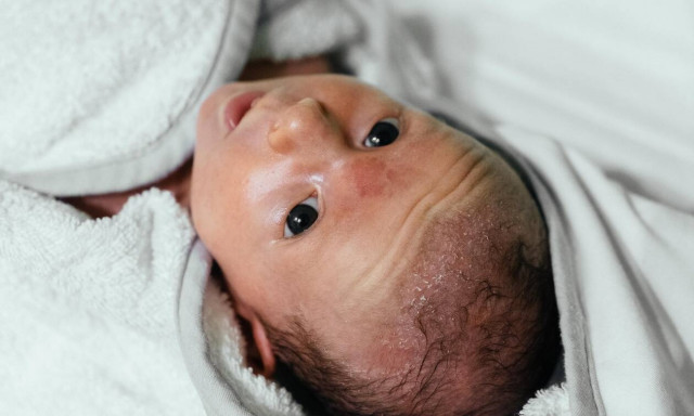 Κάθε πότε πρέπει να κάνετε μπάνιο ένα μωρό