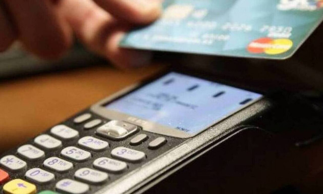 Τράπεζες: Έως 31 Δεκεμβρίου οι ανέπαφες συναλλαγές- Ποιες συναλλαγές δεν πραγματοποιούνται στα γκισέ