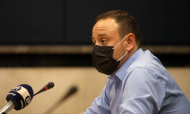 Εμβόλιο κατά της γρίπης: Χρειάζεται πρώτα τεστ κορονοϊού; Τι είπε ο Μαγιορκίνης