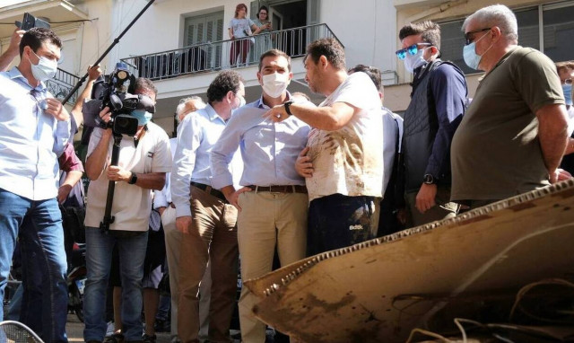 Τσίπρας: Κανείς δεν ασχολείται με όσους επλήγησαν από τον Ιανό