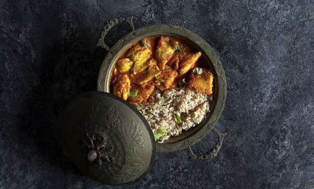 Άκης Πετρετζίκης: Σήμερα ετοιμάστε ψάρι με κάρι