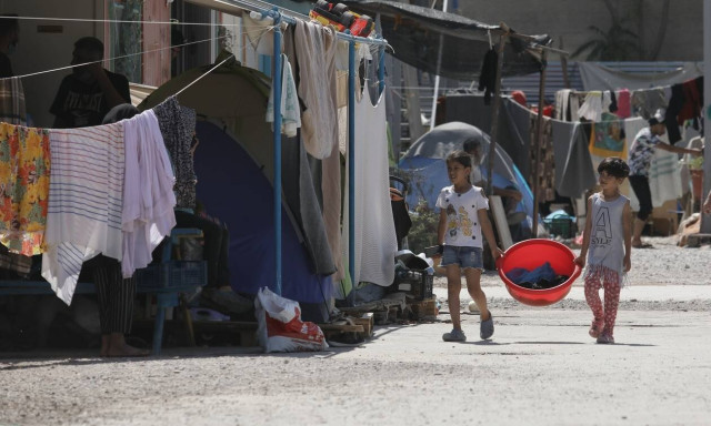 Κορονοϊός: Σε υγειονομικό αποκλεισμό οι δομές φιλοξενίας σε Θήβα και Σέρρες
