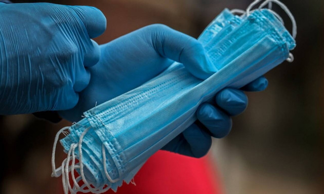 Κορονοϊός - Μάσκες: Πώς φτιάχνονται και πώς προστατεύουν (vid)