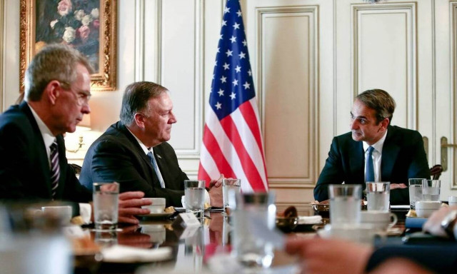 Στην Ελλάδα ο Μάικ Πομπέο: Η Σούδα, οι φρεγάτες και το μήνυμα στην Τουρκία