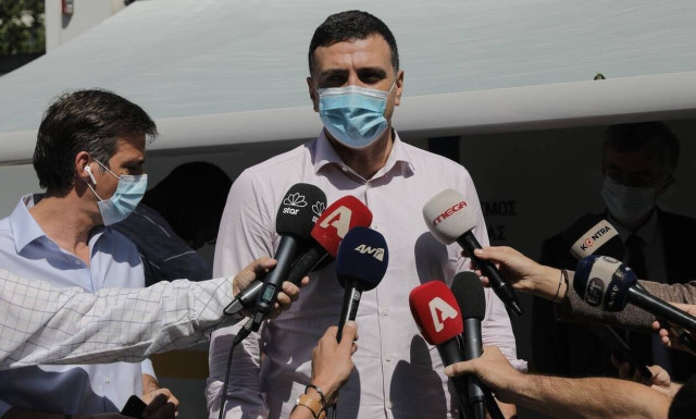 Health Minister Kikilias: As long as we are cautious no additional measures are necessary