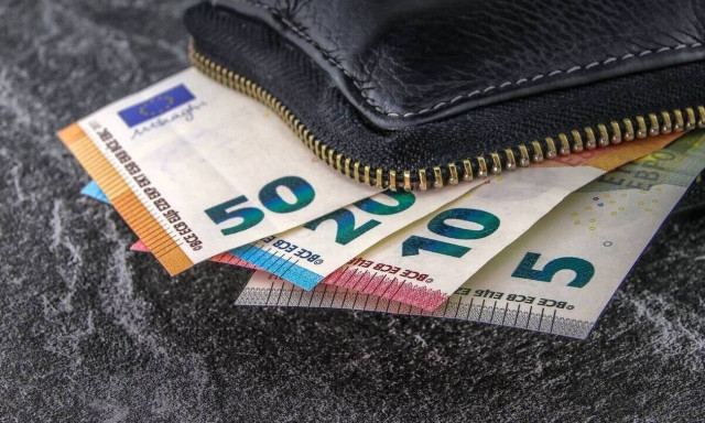 Αποζημίωση ειδικού σκοπού: Για λίγες ώρες ακόμη θα γίνονται δεκτές οι αιτήσεις