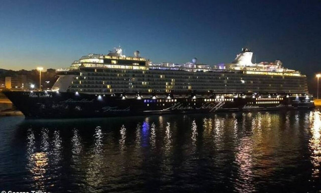 Θρίλερ με το «Mein Schiff 6»: Αρνητικά τα μισά... θετικά κρούσματα στο κρουαζιερόπλοιο