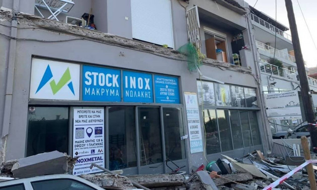 Κρήτη: Κατέρρευσε μπαλκόνι στο Ρέθυμνο - Από τύχη δεν υπήρξαν τραυματισμοί