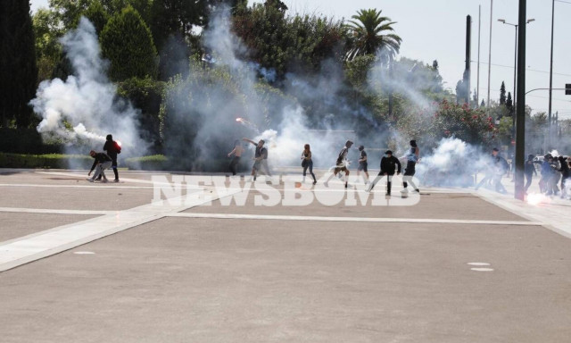 Πανεκπαιδευτικό συλλαλητήριο: Επεισόδια στο κέντρο της Αθήνας 