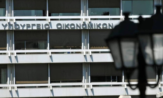 Αυξήθηκαν εν μέσω πανδημίας τα «φέσια» των Δήμων