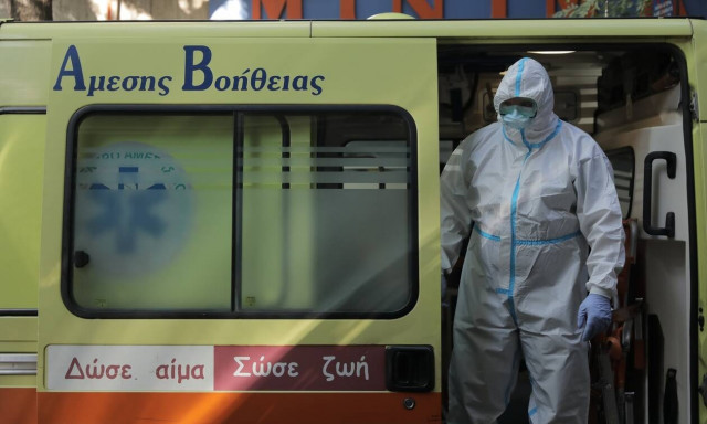 Κορονοϊός:  Συναγερμός στις Αρχές από ασυμπτωματικό ασθενή - Ταξίδεψε σε Κρήτη και Αίγινα