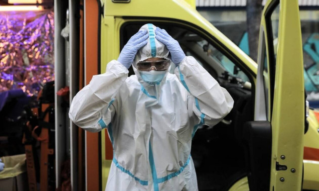 Κορονοϊός: Τα δυο πρώτα σημάδια που μαρτυρούν πως έχεις τον ιό