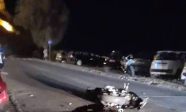 Άγιο είχε ο οδηγός της μηχανής! (video)
