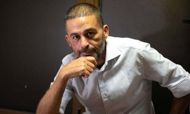 Η ενημέρωση ξεκινά από τις 6:00 στον ALPHA 989 με τον Κώστα Τσιτούνα 