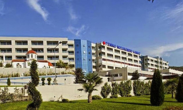 Λαμία: Στη ΜΕΘ ο 65χρονος οδηγός ταξί που διαγνώστηκε με κορονοϊό