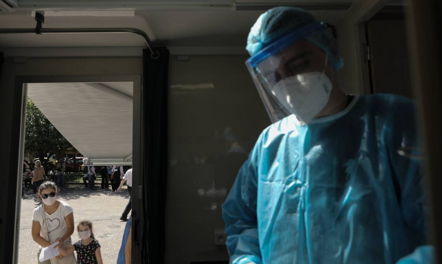 Κορονοϊός: Αποκάλυψη! Αυτά είναι τα δύο νέα μέτρα που εξετάζονται για την Αττική