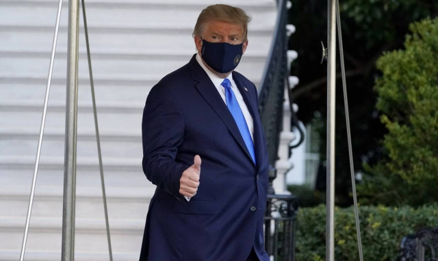 Ντόναλντ Τραμπ - Κορονοϊός: Κουρασμένος ο πλανητάρχης - Οι εικόνες από το νοσοκομείο