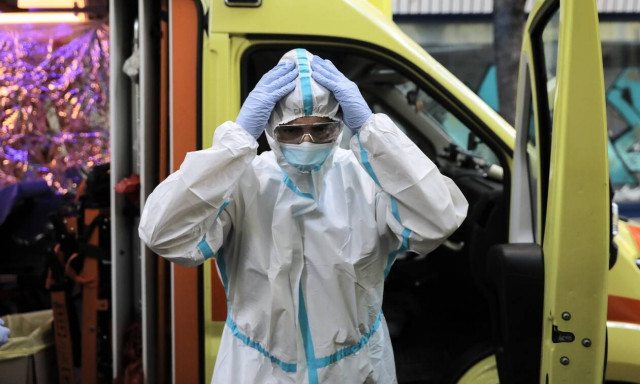 Κορονοϊός: «Κόκκινος» Οκτώβρης - Φόβοι για «έκρηξη» κρουσμάτων και εστίες υπερμετάδοσης