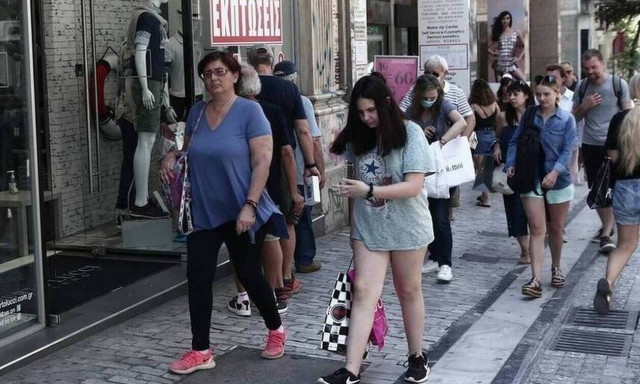 Ποια Κυριακή θα είναι ανοιχτά τα καταστήματα